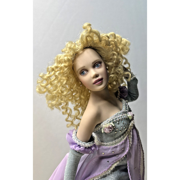 Franklin Mint Heirloom Passion of Cinderella Porcelain Doll Disney Princess - Picture 3 of 14